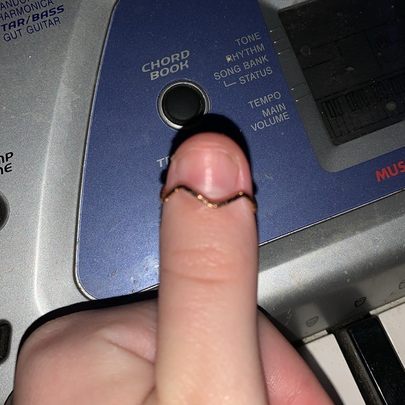 Gold and White Ring Set - Picture 5 of 5